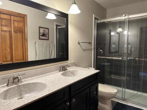 1725 Colonial Drive Rochester IN 46975