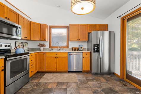 1960 Creekbank Lane South Bend IN 46635