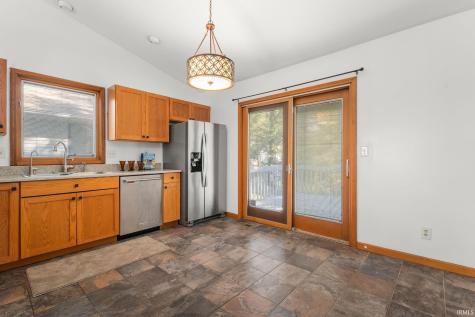 1960 Creekbank Lane South Bend IN 46635