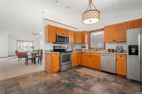 1960 Creekbank Lane South Bend IN 46635