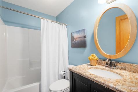 1960 Creekbank Lane South Bend IN 46635