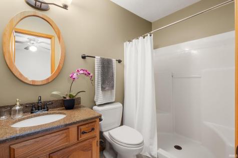 1960 Creekbank Lane South Bend IN 46635