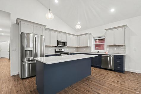 3391 Blarney Drive South Bend IN 46628