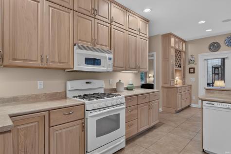 9926 Woodland Ridge West Fort Wayne IN 46804