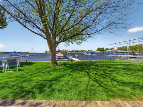 10095 N Turkey Creek Road Syracuse IN 46567