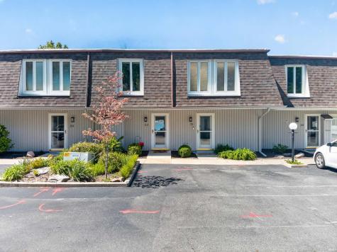 10095 N Turkey Creek Road Syracuse IN 46567