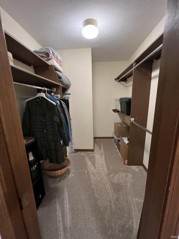1503 -5 Kentfield Way Goshen IN 46526
