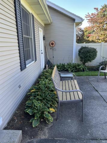 1503 -5 Kentfield Way Goshen IN 46526