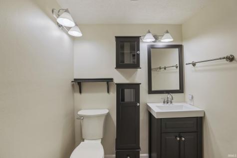 9018 S Pointe Ridge Lane Bloomington IN 47401