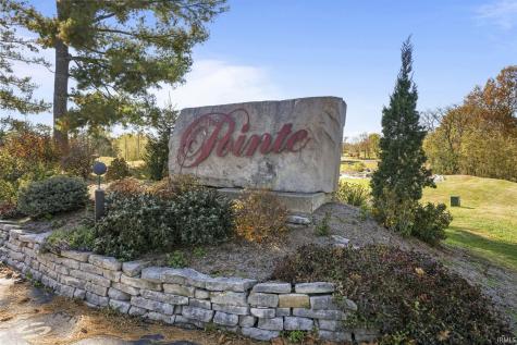 9018 S Pointe Ridge Lane Bloomington IN 47401