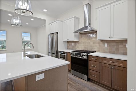 109 Parkerwood Lane West Lafayette IN 47906