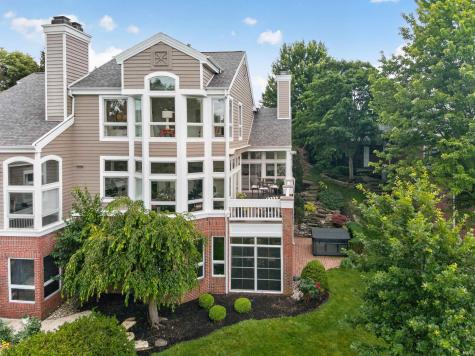 2330 Turnberry Lane Fort Wayne IN 46814