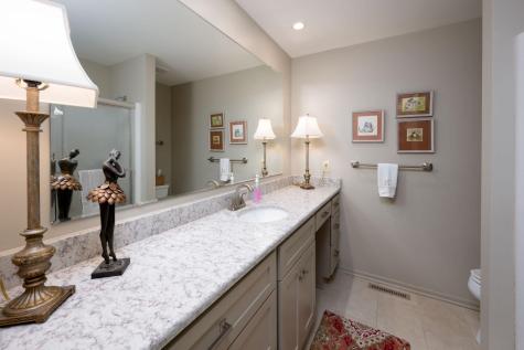 6820 Covington Creek Trail Fort Wayne IN 46804