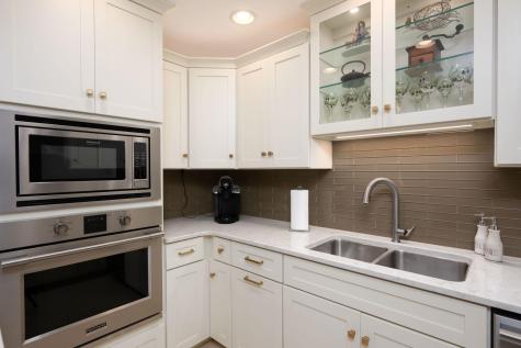 6820 Covington Creek Trail Fort Wayne IN 46804