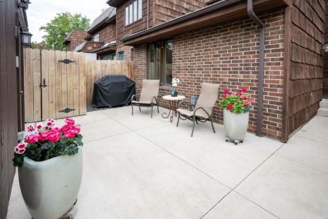 6820 Covington Creek Trail Fort Wayne IN 46804