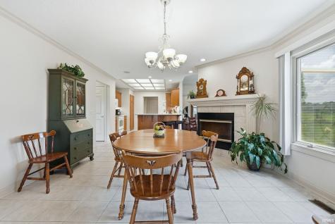 1921 Trotter Court Fort Wayne IN 46815