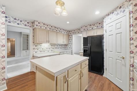 2517 Covington Pointe Trail Fort Wayne IN 46804