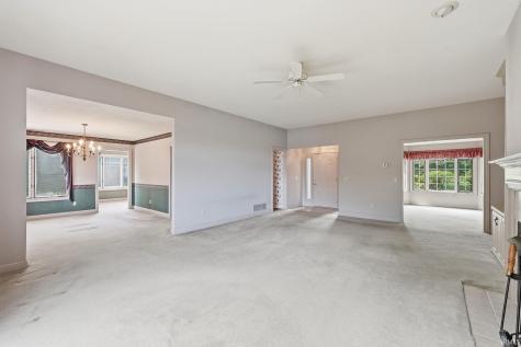 2517 Covington Pointe Trail Fort Wayne IN 46804