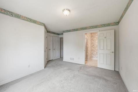 2517 Covington Pointe Trail Fort Wayne IN 46804