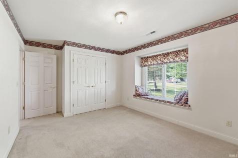 2517 Covington Pointe Trail Fort Wayne IN 46804