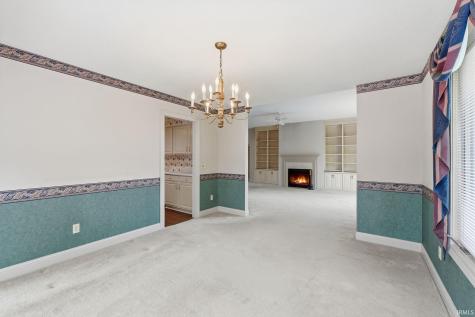 2517 Covington Pointe Trail Fort Wayne IN 46804