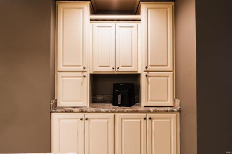 8024 Wolf Creek Court Evansville IN 47712