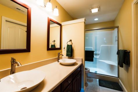 8024 Wolf Creek Court Evansville IN 47712
