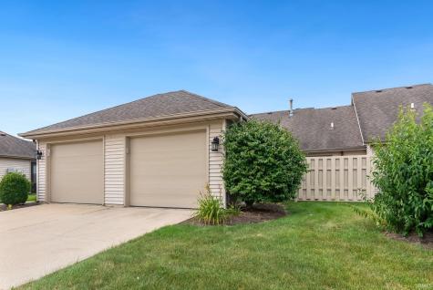7911 Harrisburg Lane Fort Wayne IN 46835