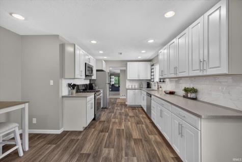 9126 S Greenridge Lane Bloomington IN 47401