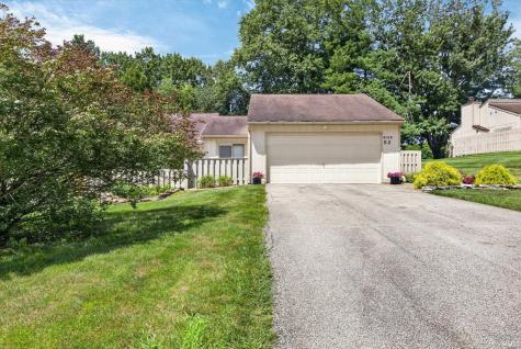 9126 S Greenridge Lane Bloomington IN 47401
