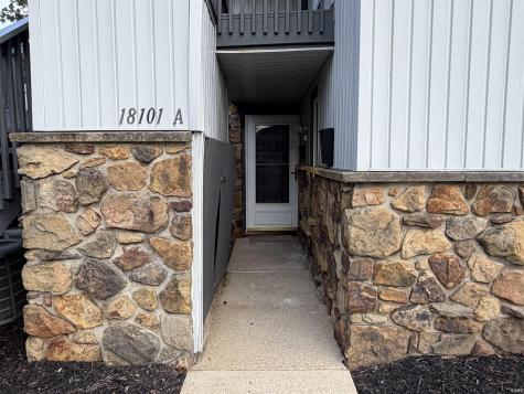 18101 Stoneridge Street South Bend IN 46637