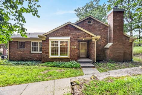2631 Windermere Woods Drive Bloomington IN 47401