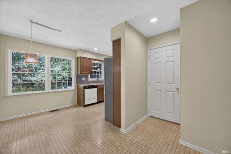 2631 Windermere Woods Drive Bloomington IN 47401