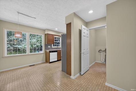 2631 Windermere Woods Drive Bloomington IN 47401