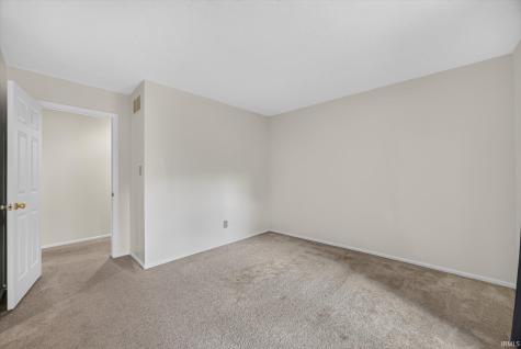 2631 Windermere Woods Drive Bloomington IN 47401