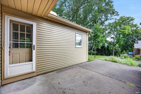 2631 Windermere Woods Drive Bloomington IN 47401