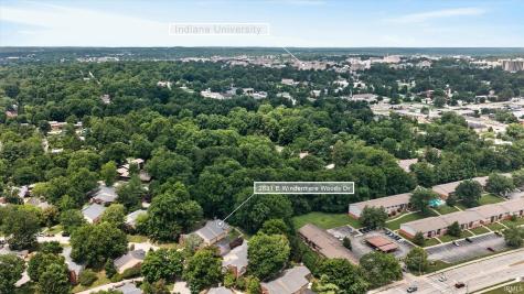2631 Windermere Woods Drive Bloomington IN 47401