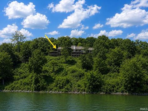 2046 S Waters Edge Drive Bloomington IN 47401