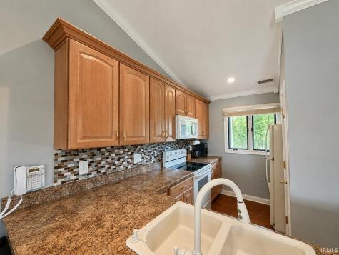 2046 S Waters Edge Drive Bloomington IN 47401