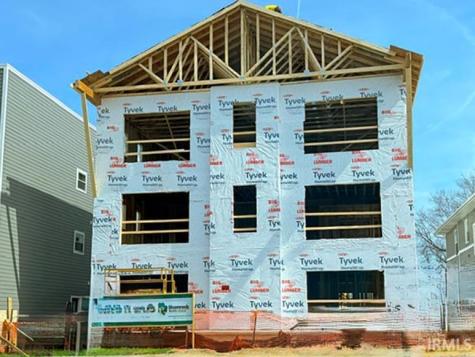 734 N Notre Dame Avenue South Bend IN 46617