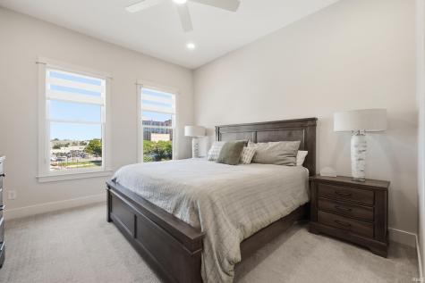 113 W Wayne Street Fort Wayne IN 46802