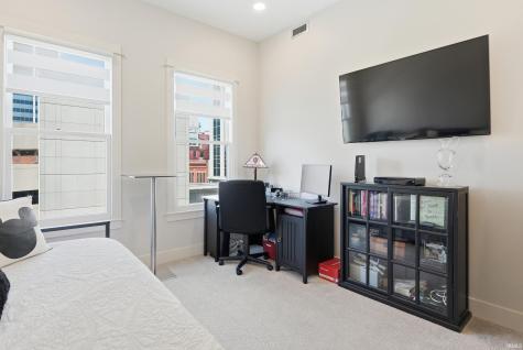 113 W Wayne Street Fort Wayne IN 46802