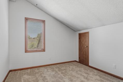 2910 Cutter Cove Fort Wayne IN 46815