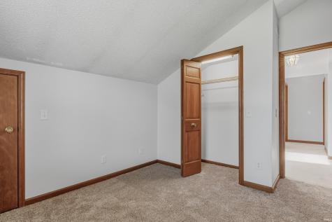 2910 Cutter Cove Fort Wayne IN 46815