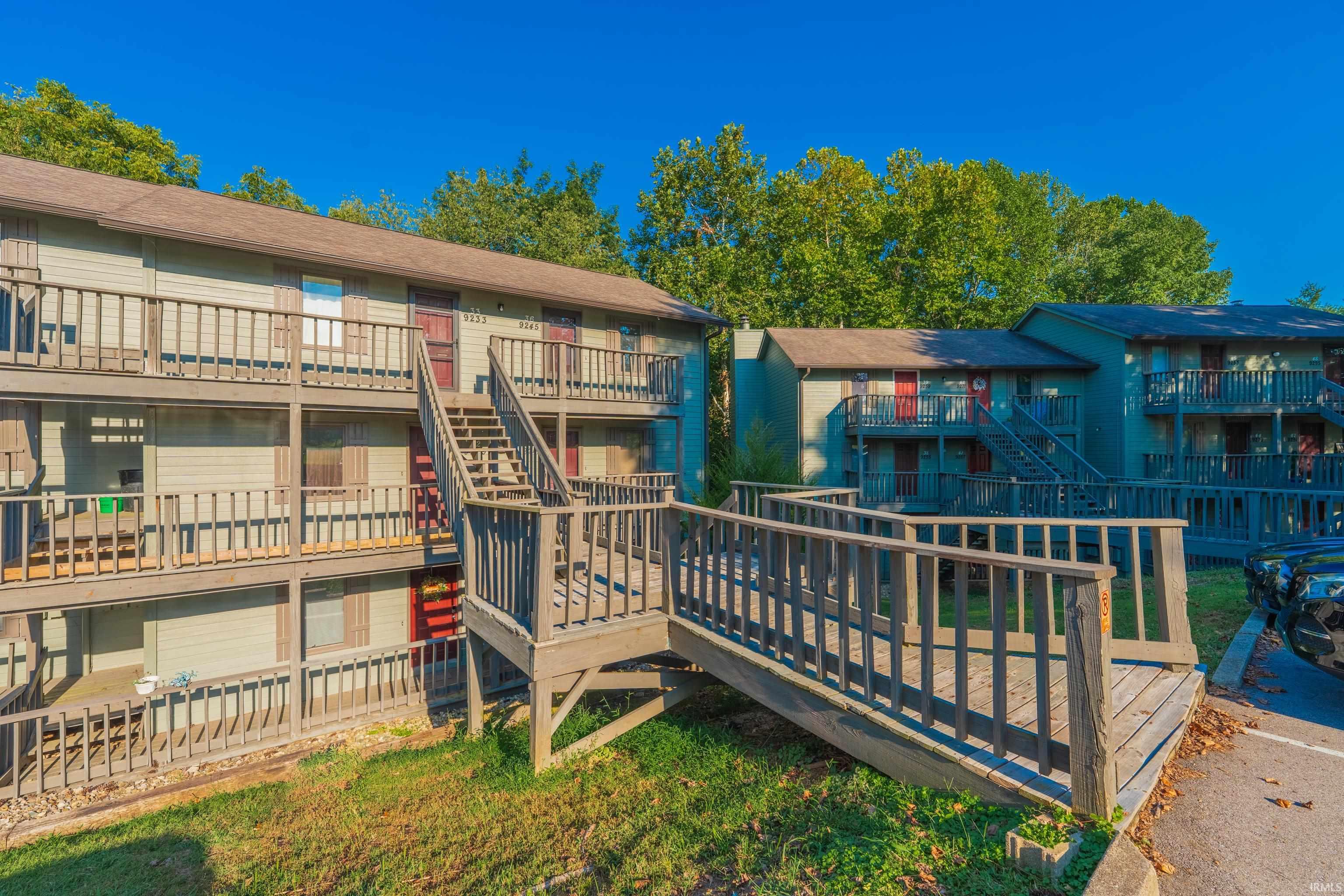 9245 S Pointe Retreat Drive Bloomington IN 47401