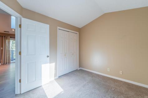 9245 S Pointe Retreat Drive Bloomington IN 47401