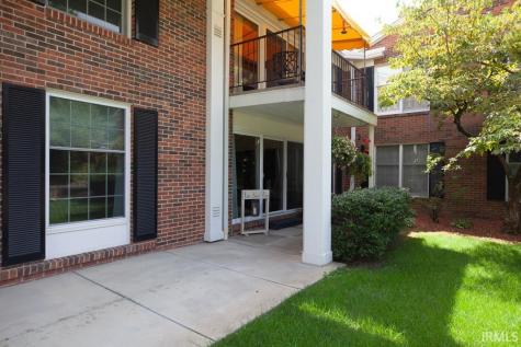 107 Fernwood Place Evansville IN 47711
