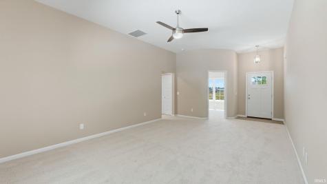 1403 E Boulder Run Columbia City IN 46725