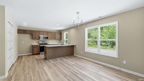 1403 E Boulder Run Columbia City IN 46725