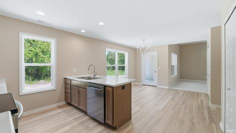 1403 E Boulder Run Columbia City IN 46725
